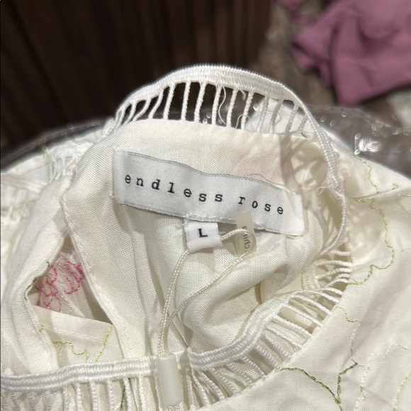 Endless Rose Floral Embroidered Tank Top - Cream and Pink size large - Picture 9 of 9